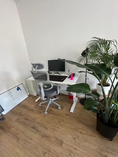 DESKSPACE MOVE